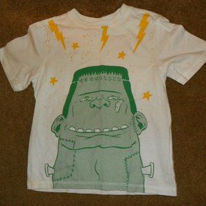 boys size 6/7 Halloween tee shirt